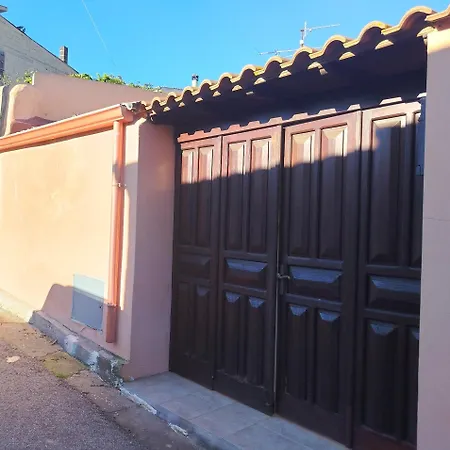 La Maison D'amour Sanluri